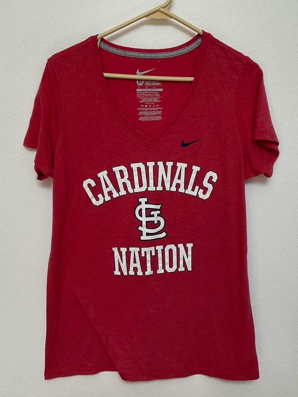 Nike Slim Fit Red, White Cardinals Nation STL  V-Neck Short Sleeve Top Size XL